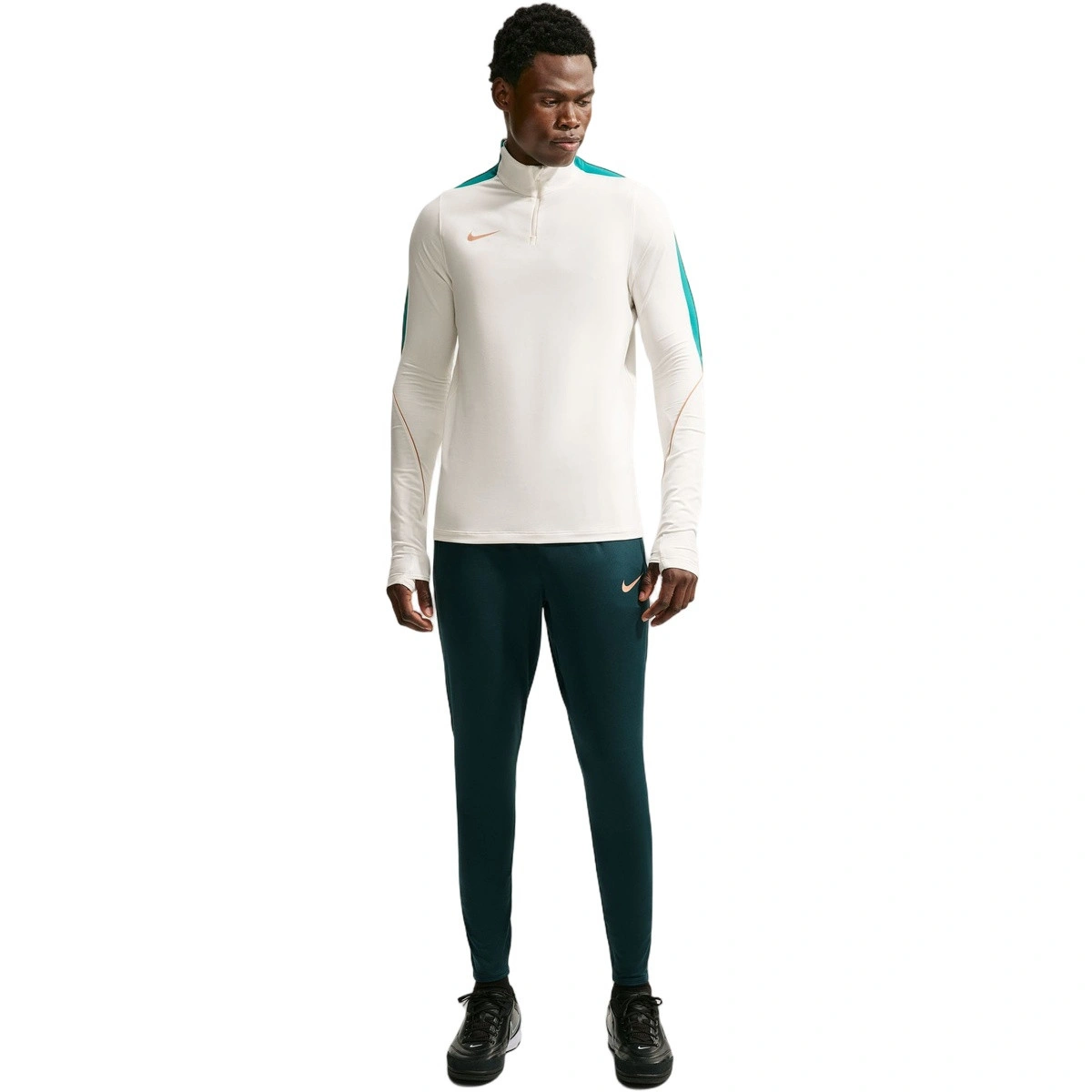 sudadera-nike-dri-fit-strike-sail-rio-teal-elemental-gold-3