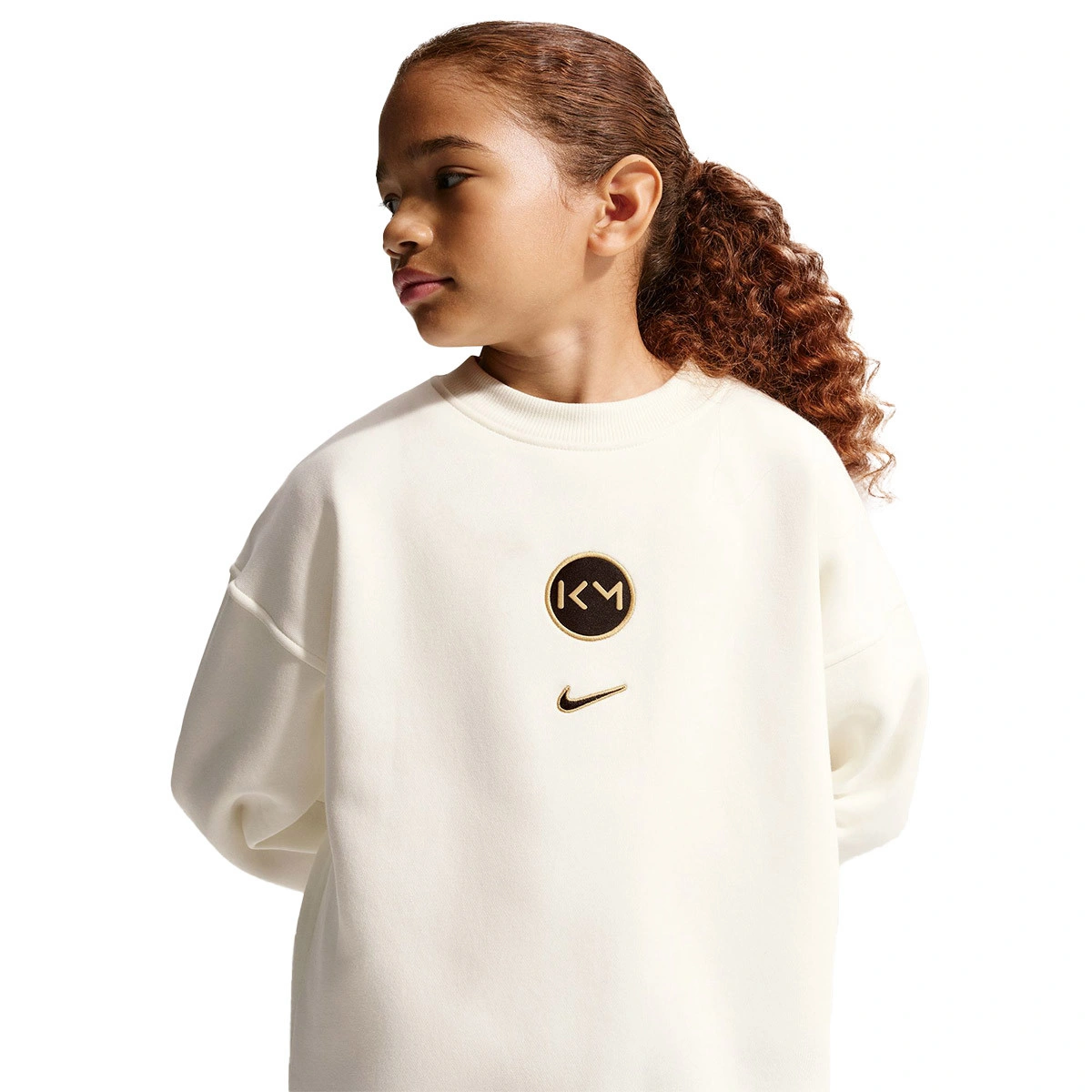 sudadera-nike-club-fleece-km-ninos-sail-metallic-gold-3