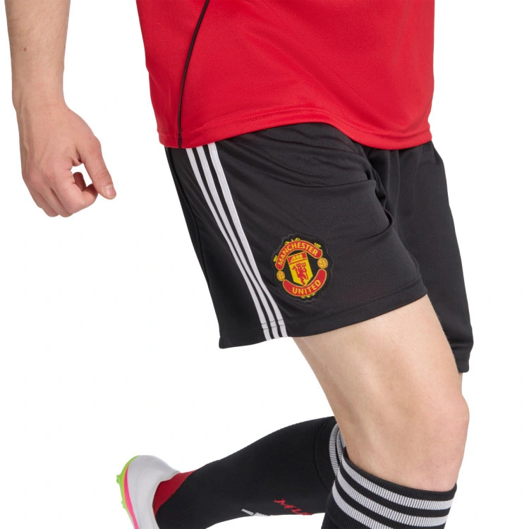 pantalon-corto-adidas-manchester-united-primera-equipacion-2025-2026-black-2