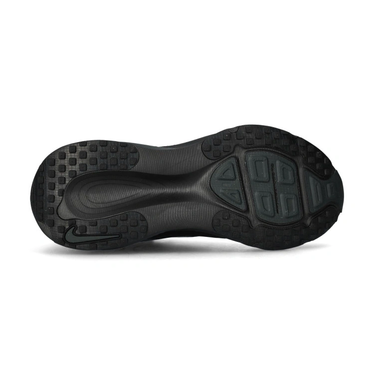 zapatilla-nike-vomero-18-black-black-dk-smoke-grey-lt-smoke-grey-3