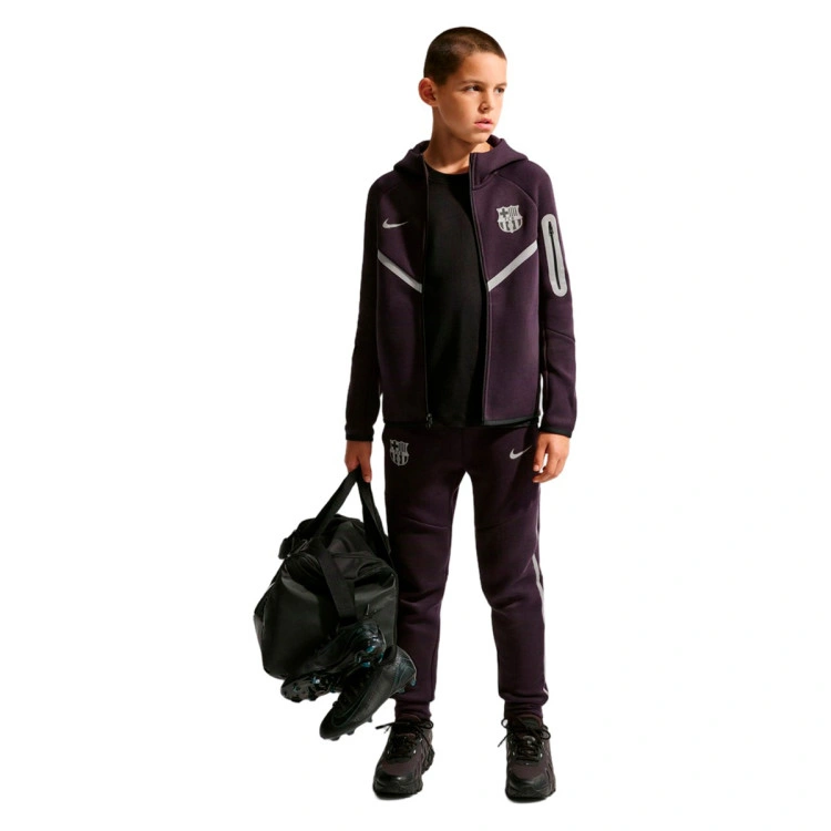chaqueta-nike-fc-barcelona-fanswear-2026-2027-nino-burgundy-ash-reflective-silv-4