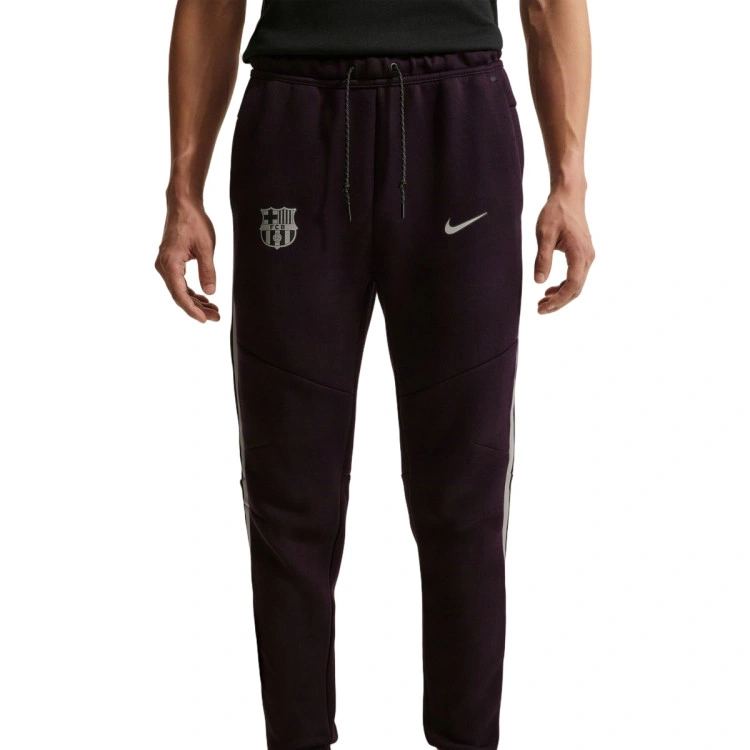 pantalon-largo-nike-fc-barcelona-fanswear-2026-2027-burgundy-ash-reflective-silv-0