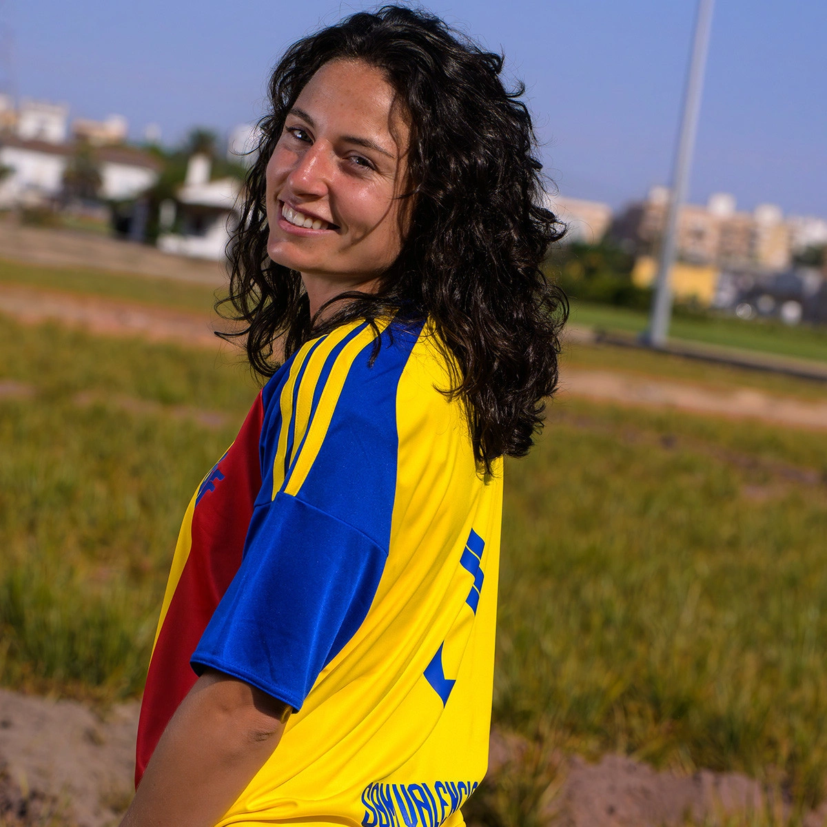 camiseta-adidas-2-equipacion-ffcv-con-personalizacion-2026-2027-yellow-red-1