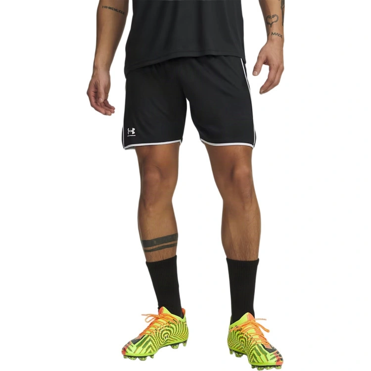 pantalon-corto-under-armour-challenger-train-grey-0