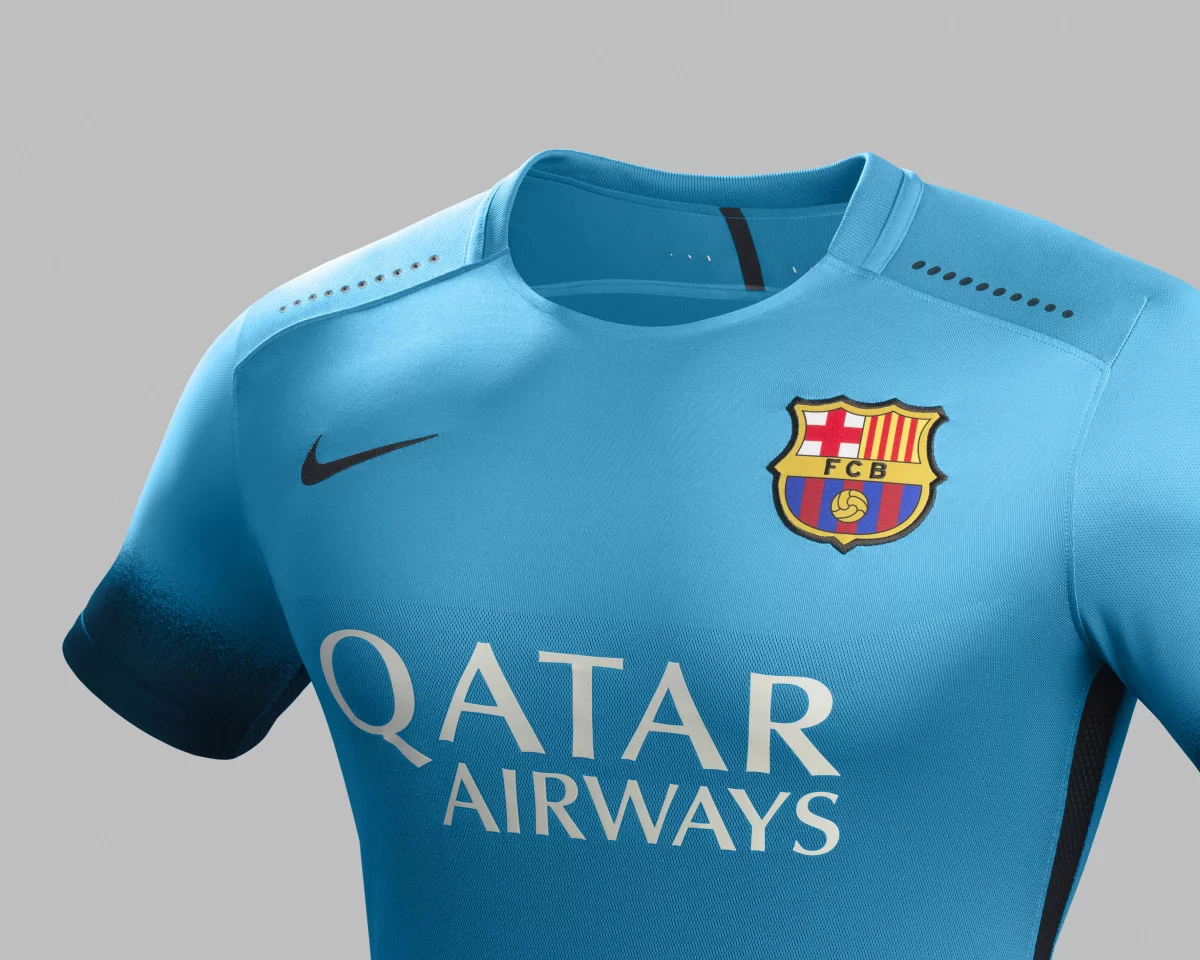 post card Ho15_Club_Kits_3rd_Jersey_PR_Crest_Barcelona_R_original.webp