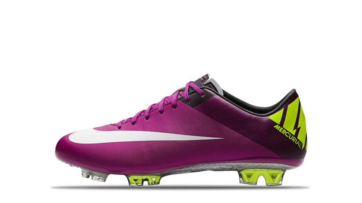 post card 2011_Mercurial_Superfly_III_Red_Plum_Windchill_Volt_Black_hd_1600.webp