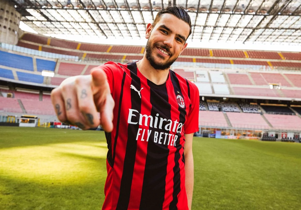 post card ac_milan_2122.webp