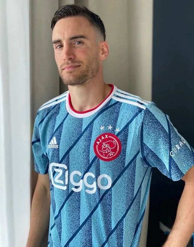 post card blog-futbolemotion-portugal-camisola-ajax-2021-3.webp