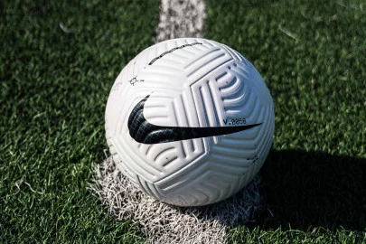 FlightBall-futbolemotion-portada.webp