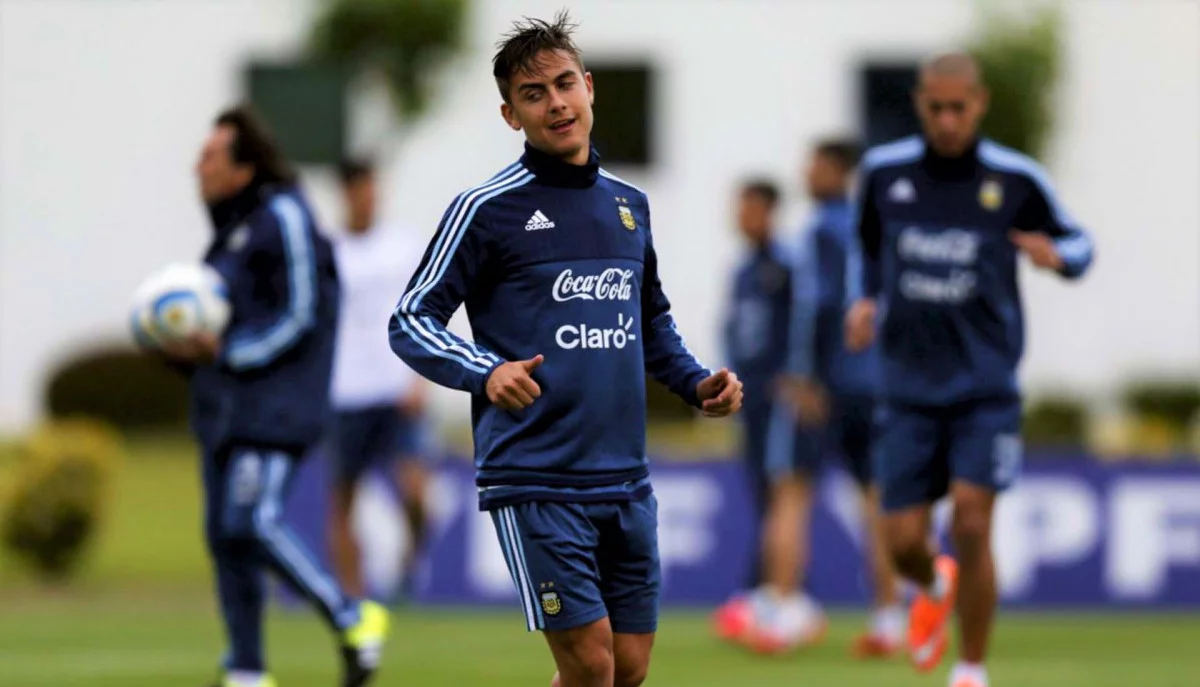 post card blog-futbolemotionpt-dybala-nova-adidas-copa21-3.webp