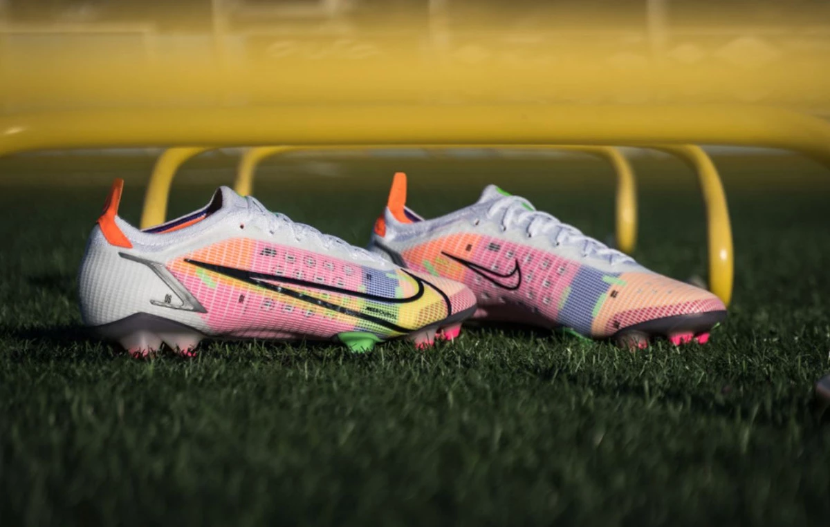 post card Nuevas-Nike-Mercurial-21-Dragonfly-portada.webp