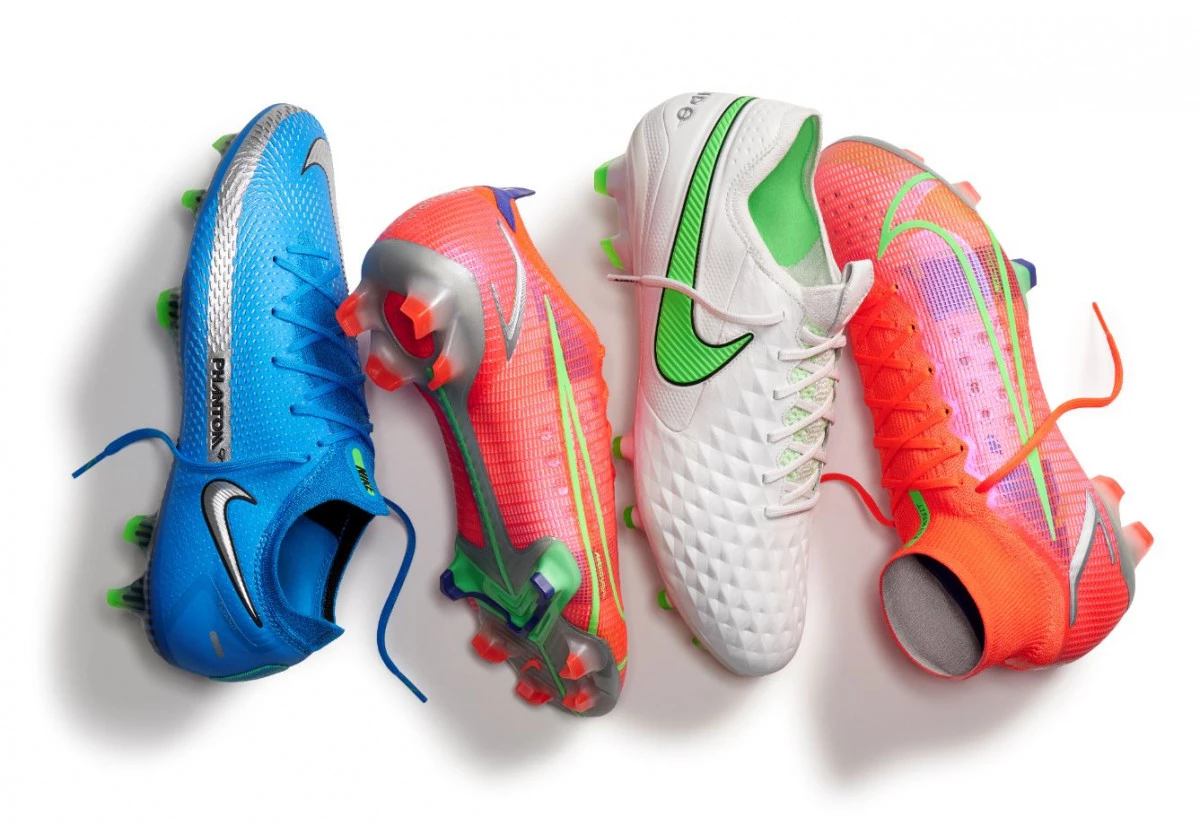 post card Nike-Spectrum-Pack-futbolemotion-4.webp
