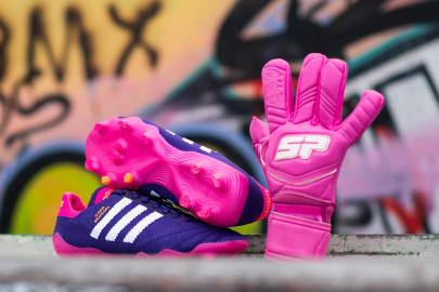 Le nuove scarpe da calcio Umbro Velocita 6