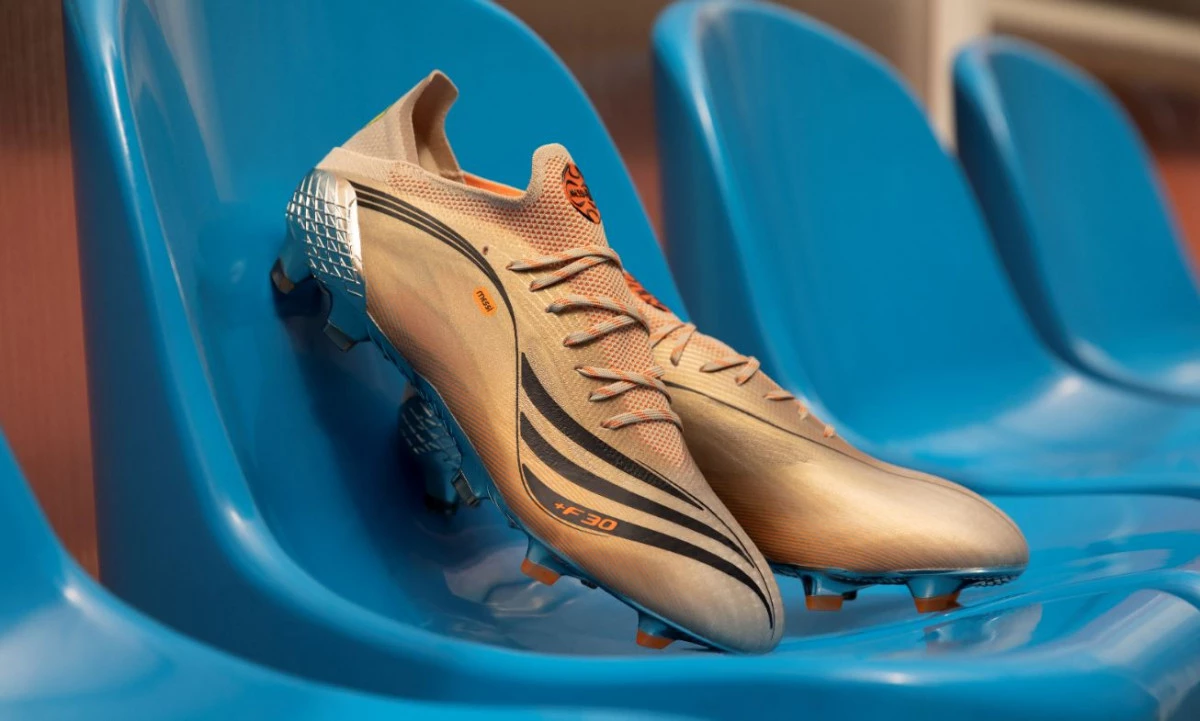 post card post-lanzamientos-del-mes-nuevas-botas-messi.webp