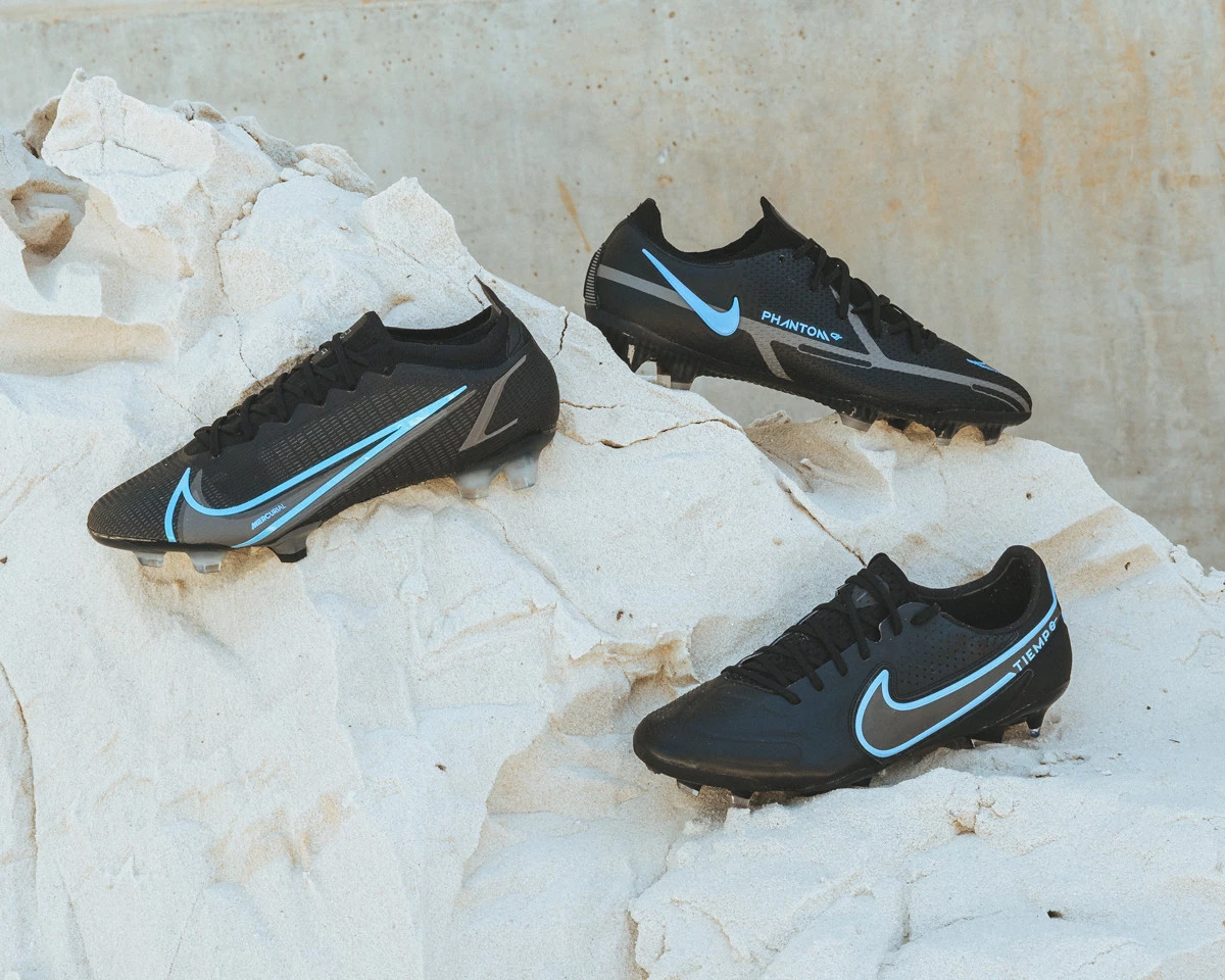 post card post-nike-phantom-gt-2-black.webp