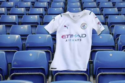 Una nuova maglia "Away" per il Manchester City