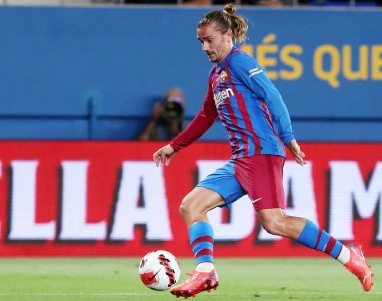 post card Griezmann_Ultra.webp