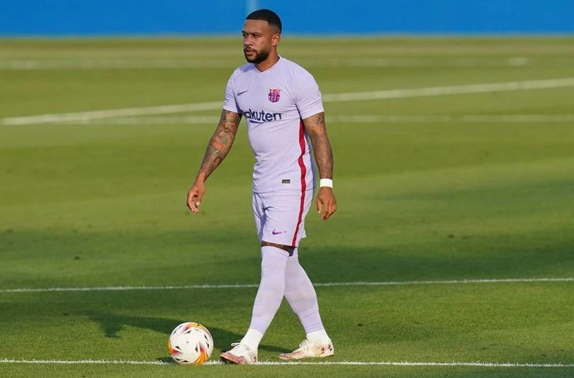 post card depay_FCB.webp