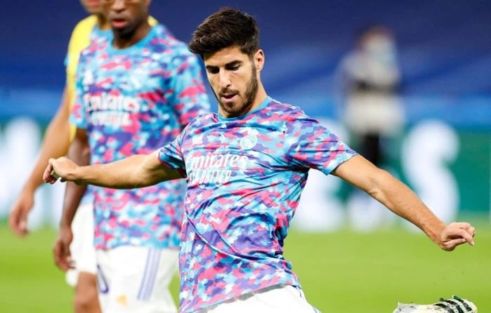 post card camisetas-prepartido-real-madrid-asensio.webp