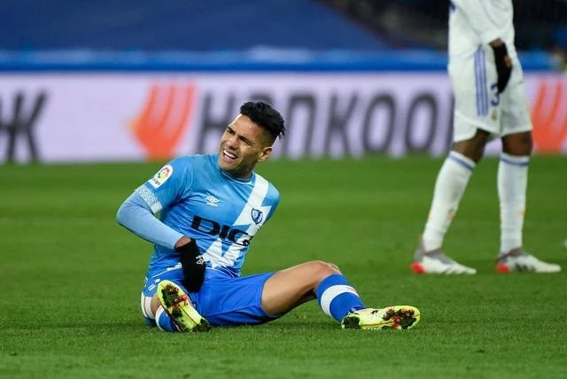 post card post-jugadores-con-botas-ag-Falcao-.webp