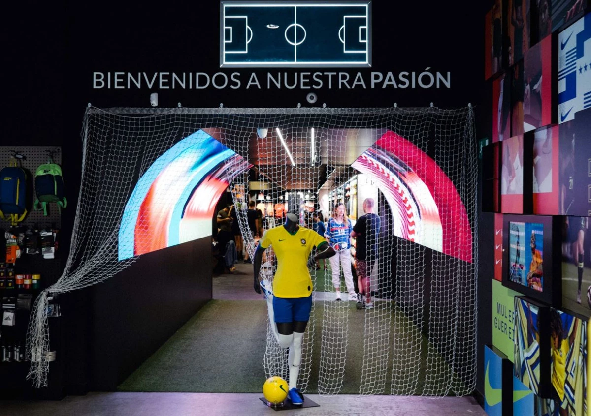 post card evento_Mundial_fem_2.webp