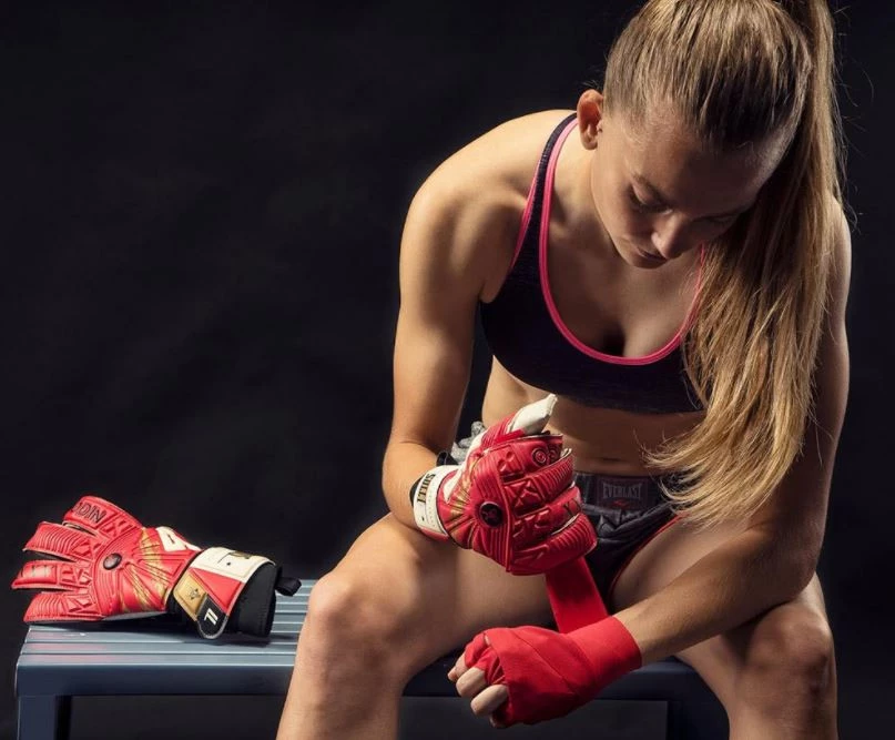 post card sulli.webp