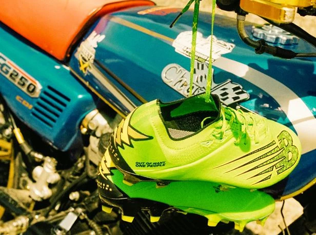 post card STERLING_TALON_FURON.webp