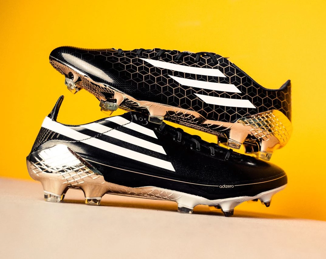 post card f50_legends_Futbol_Emotion.webp