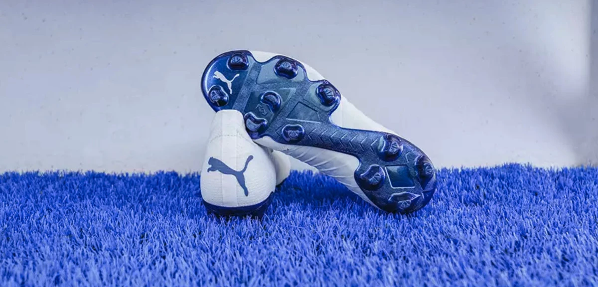 post card post-puma-future-z-lazertouch-lateral.webp