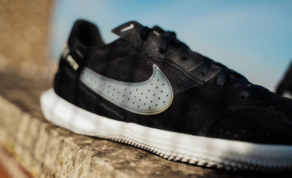 post card post-novedades-del-mes-de-diciembre-nike-street-gato.webp