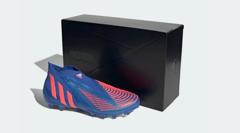 post card post-un-mes-con-adidas-predator-edge-caja.webp