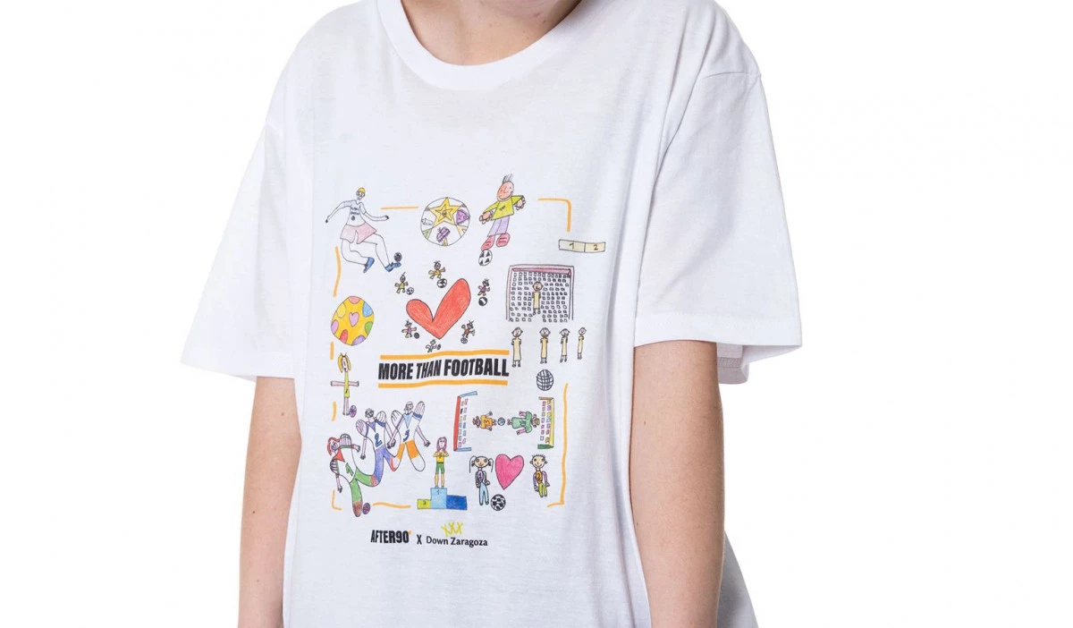 post card camiseta_down.webp