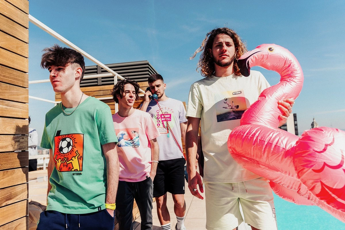 post card post-nueva-colección-after-90-pastel.webp