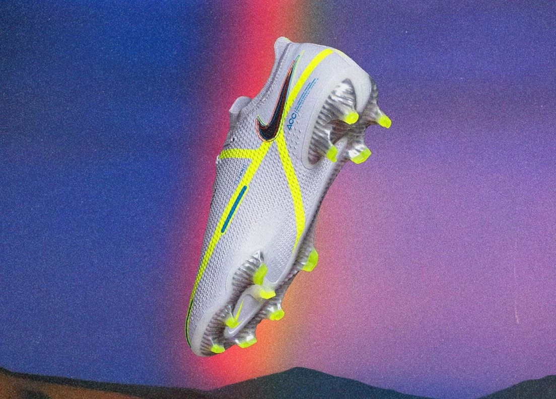 post card post-mejores-botas-blancas-Nike-phantom-gt.webp