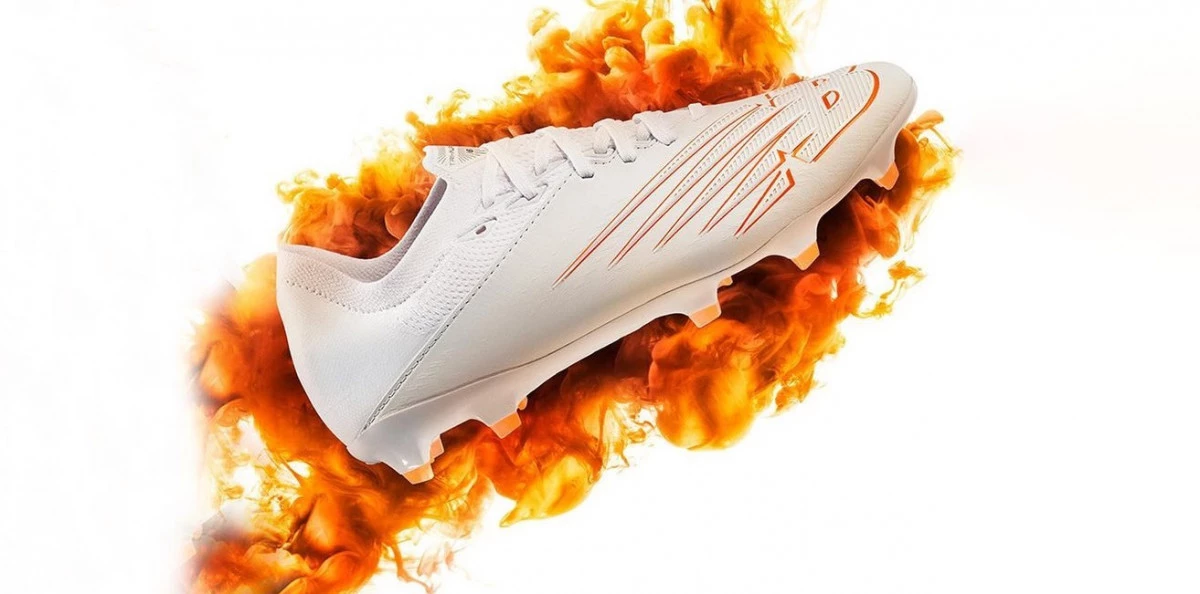 post card post-new-balance-tri-aura-pack-furon-piel.webp