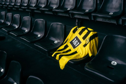 La nuova maglia del Borussia Dortmund 2022-2023