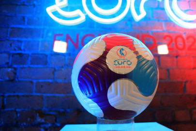 Un nuovo pallone Nike per gli Europei femminili 2022