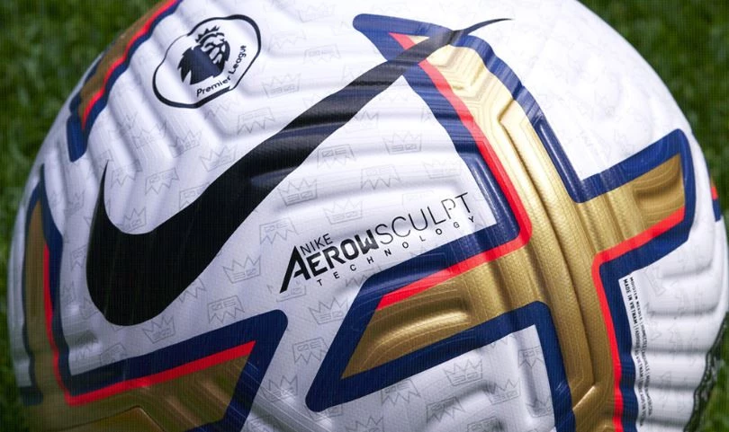 post card post-nuevo-balón-premier-league-cerca.webp