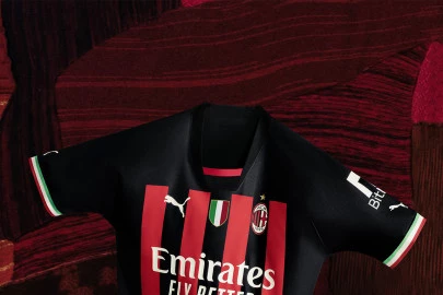 22AW_Ecom_Global_TS_Football_AC-Milan_Home_Email_1280_Product.webp