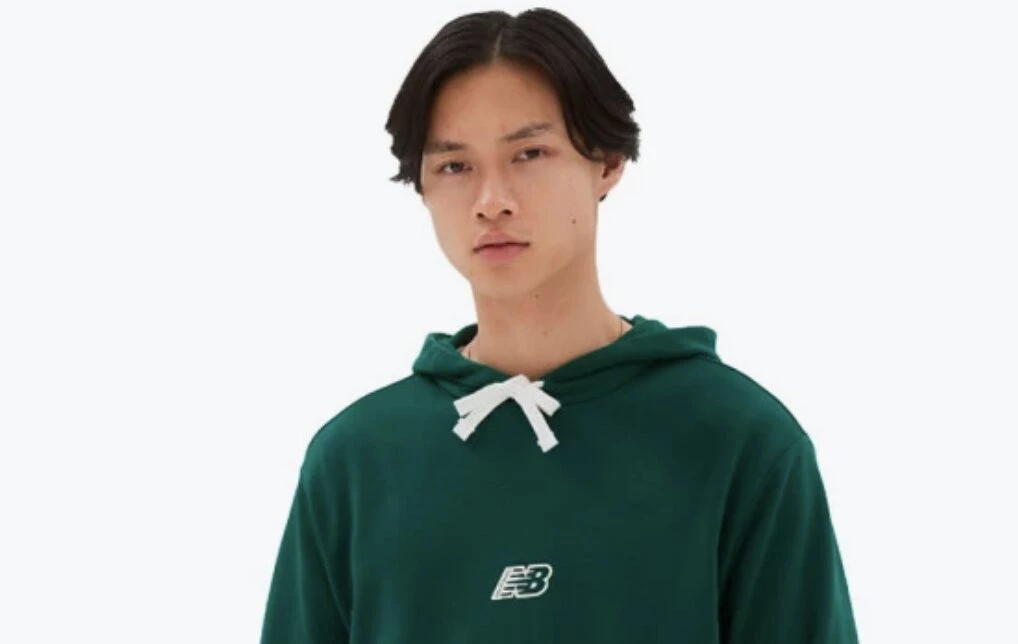 post card post-novedades-del-mes-nb-sudadera.webp