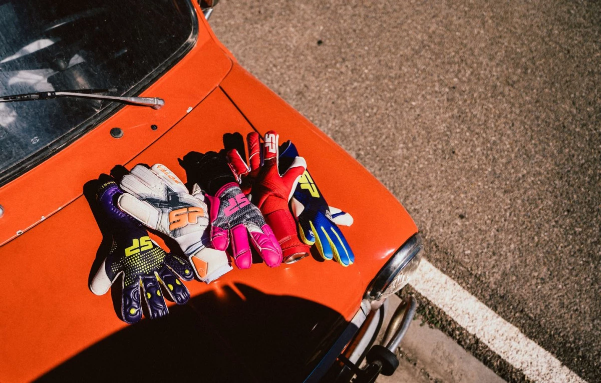 post card post-novedades-del-mes-sp-factor-x.webp