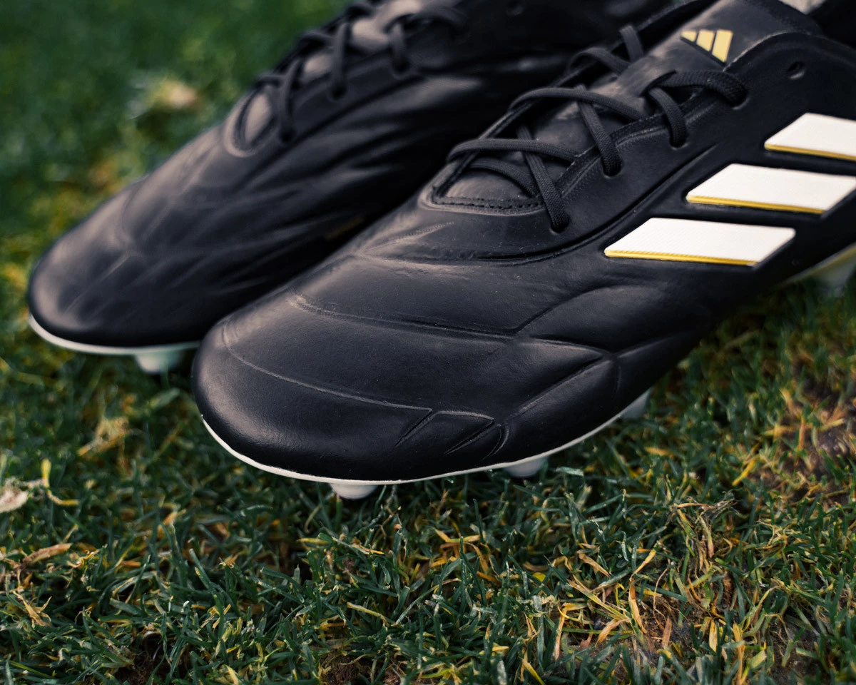 post card post-adidas-copa-pure-teaser-bandas.webp