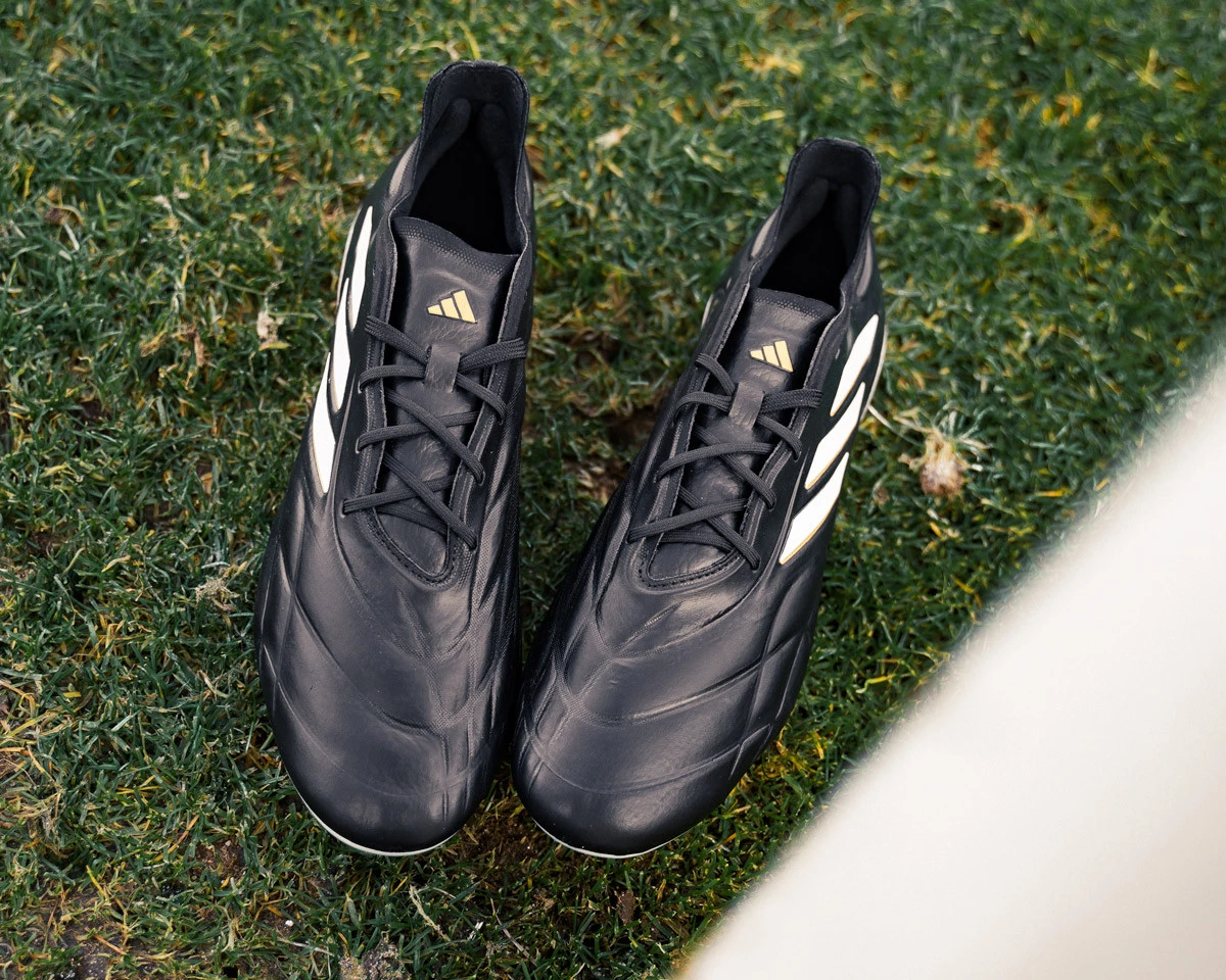 post card post-adidas-copa-pure-teaser-lejos.webp