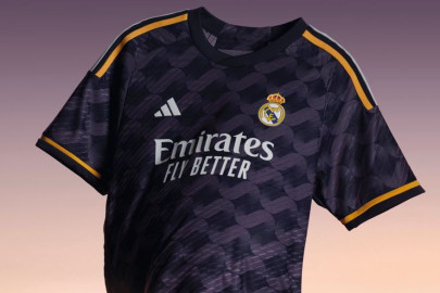 La nuova maglia “away” del Real Madrid 23/24