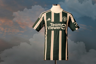 adidas rivela la maglia “Away” del Manchester United