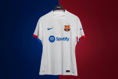 La nuova maglia "Away" del Barcellona 23-24