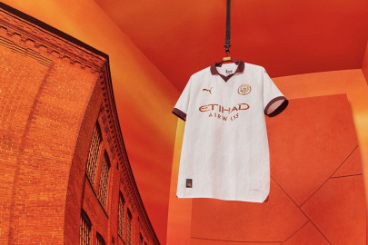 La nuova maglia Away del Manchester City