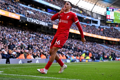 Trent Alexander-Arnold passa ad adidas