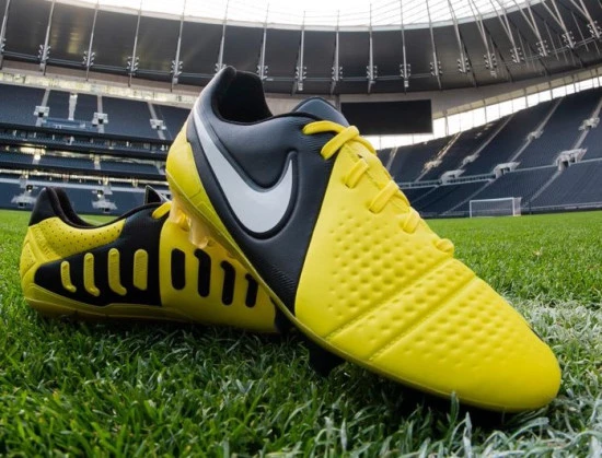 post card post-top-tres-2023-nike-ctrjpeg6.webp