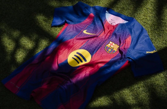 card La nuova maglia del Barcellona per la stagione 25/26